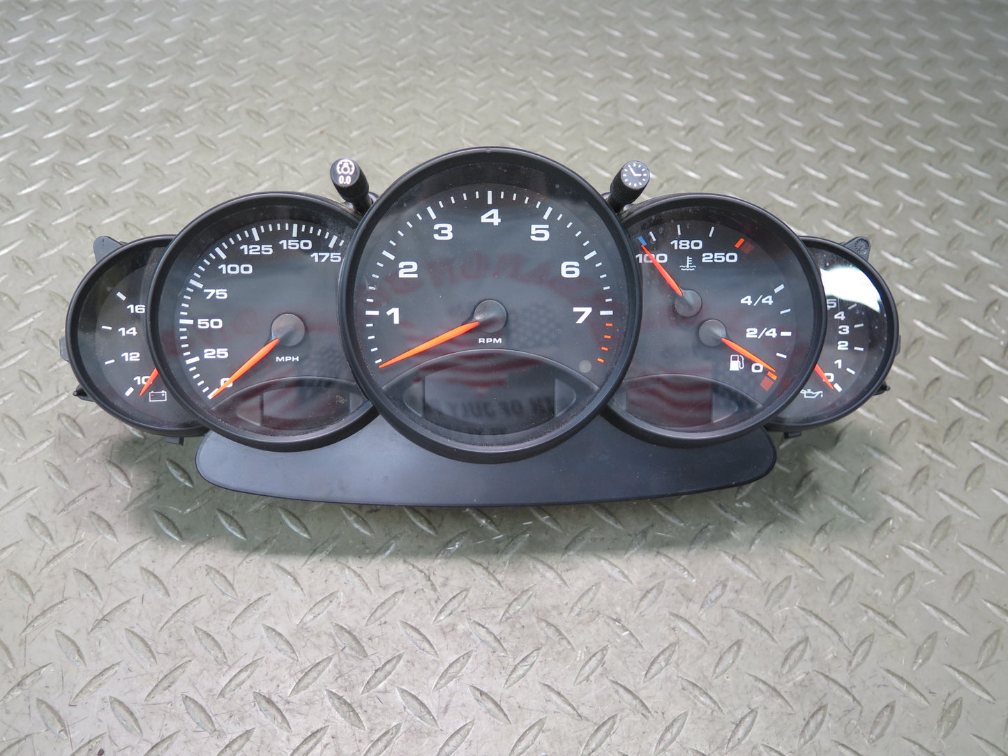 1999 Porsche 911 996 RWD M/T Instrument Cluster Gauge Speedometer 99664110303