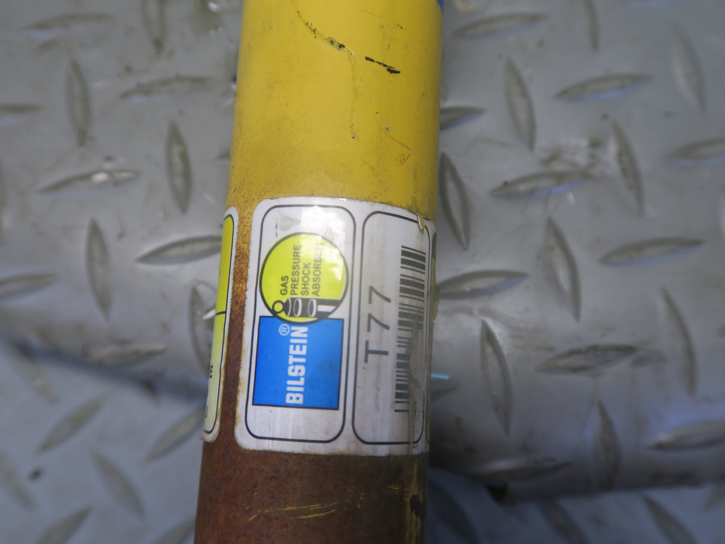 03-06 Chevrolet SSR A/T Rear Left & Right Strut Shock Absorber Set Bilstein OEM