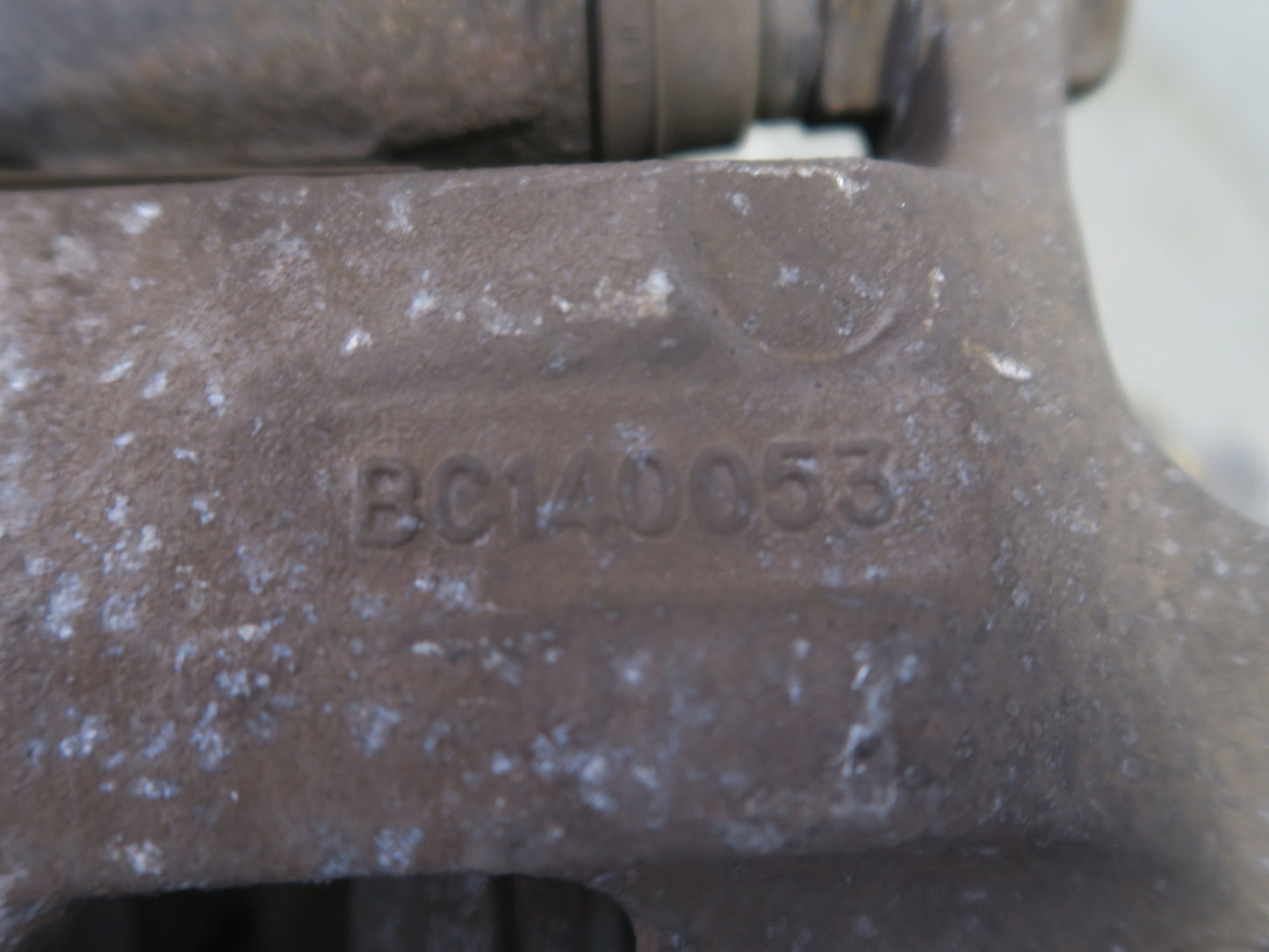 03-06 Chevrolet SSR Set of 2 Rear Left & Right Brake Caliper 50K Miles OEM