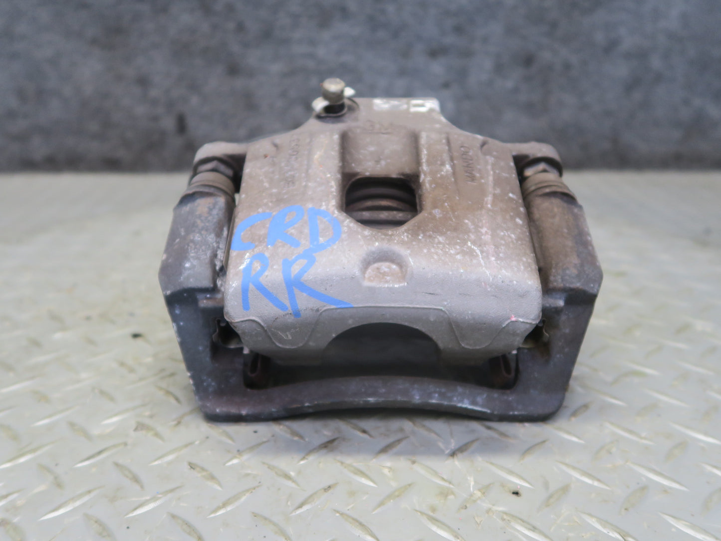 03-06 Chevrolet SSR Set of 2 Rear Left & Right Brake Caliper 50K Miles OEM