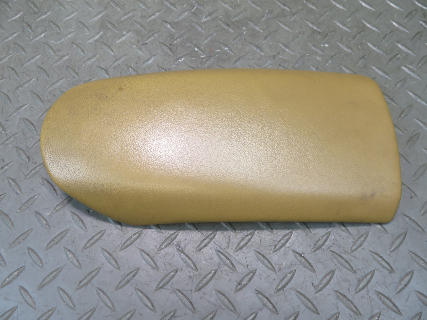 1999-2004 Porsche 911 996 Center Console Leather Armrest Lid Cover 99655215502