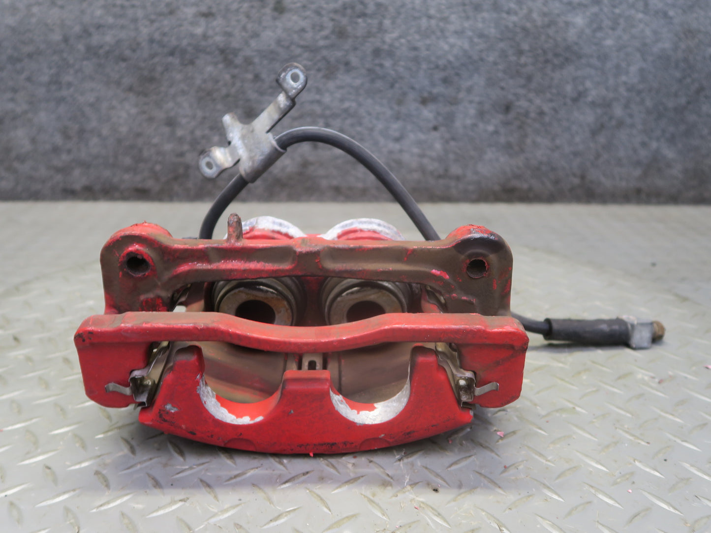03-06 Chevrolet SSR Set of 2 Front Left & Right Brake Caliper PBR 50K Miles OEM