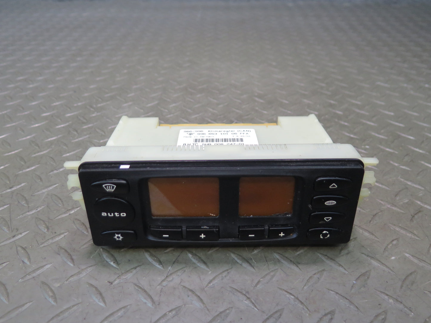 1999-2002 Porsche 911 996 A/C Heater Climate Control Switch Panel 99665310106