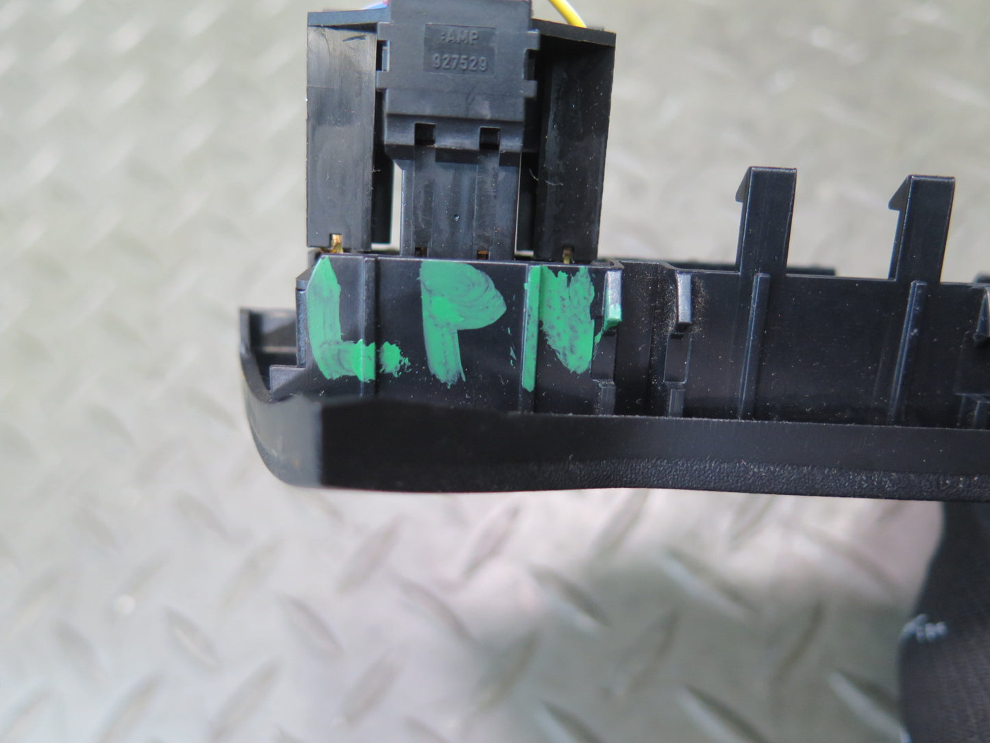 1999-2004 Porsche 911 996 Heated Seat Control Switch Panel