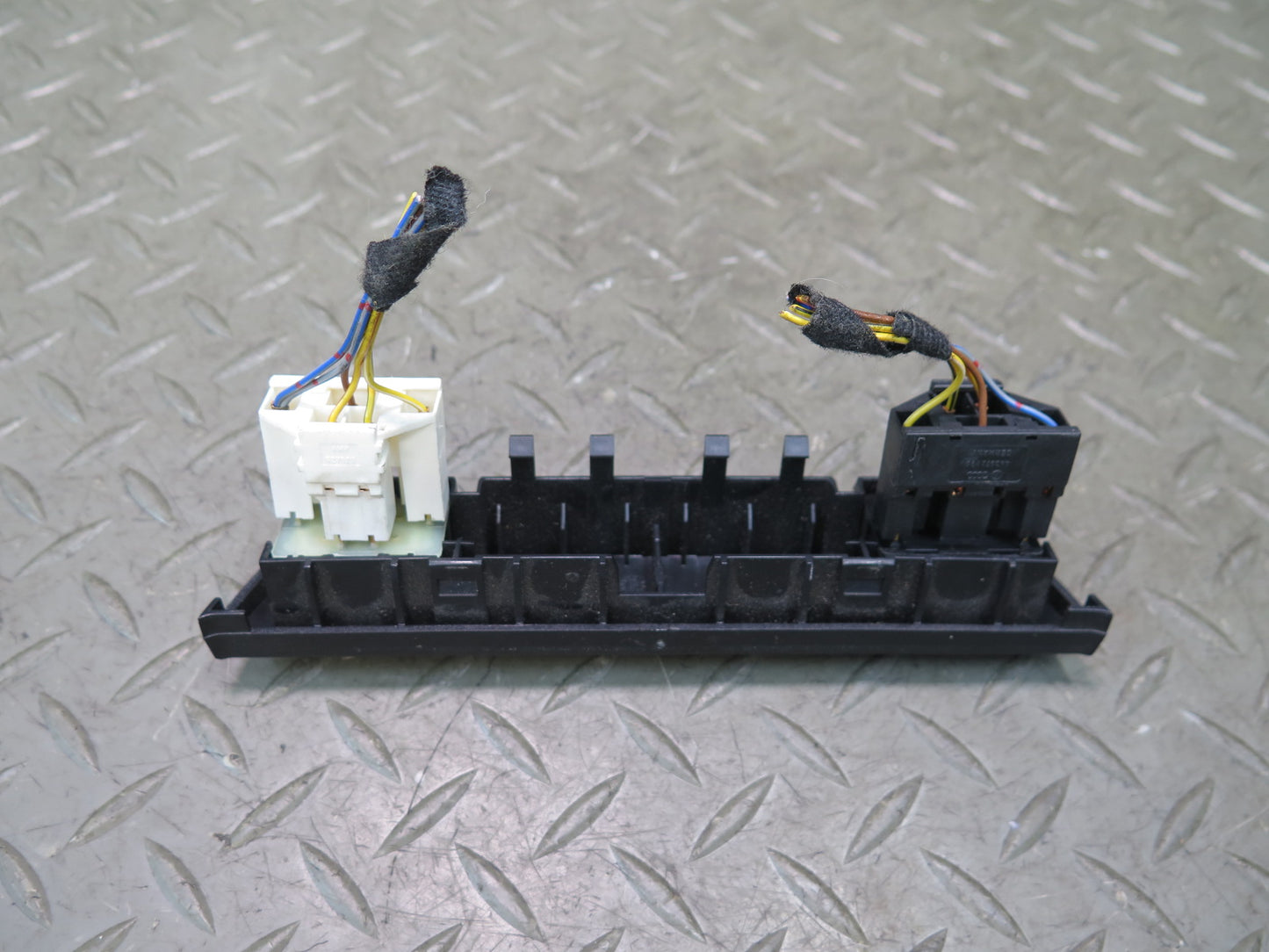 1999-2004 Porsche 911 996 Heated Seat Control Switch Panel