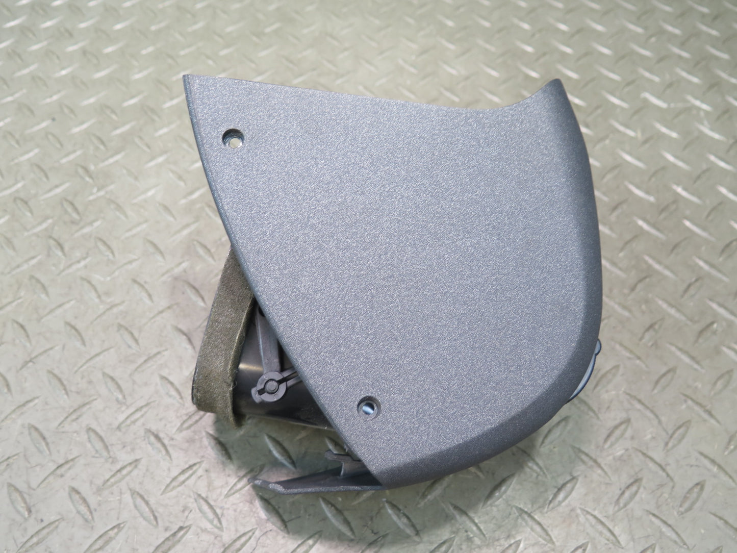 1999-2004 Porsche 911 996 Dash Front Right A/C Air Vent Grille
