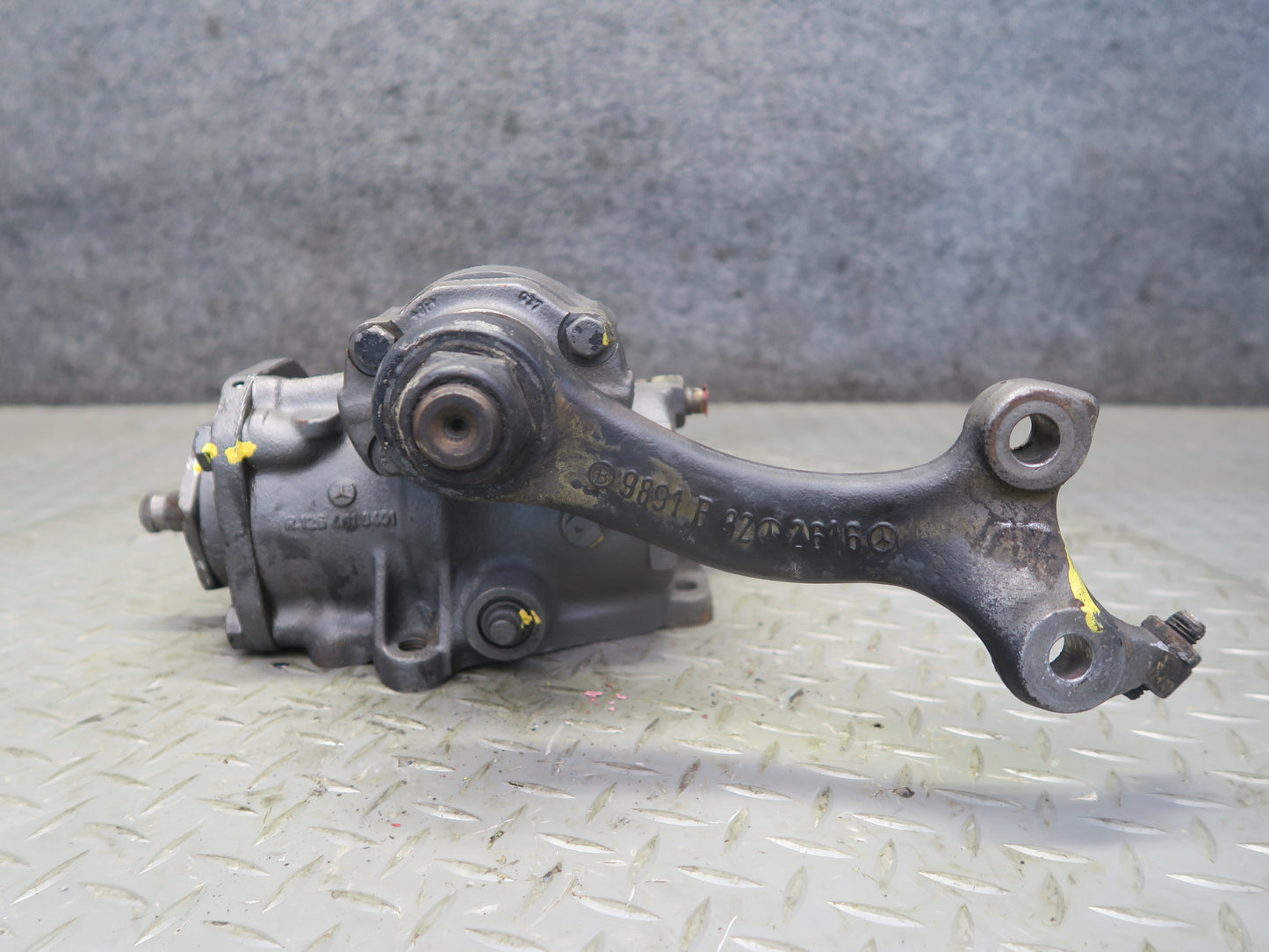 86-91 Mercedes W126 C126 560SEL 560SEC Power Steering Gearbox 1264610401 OEM