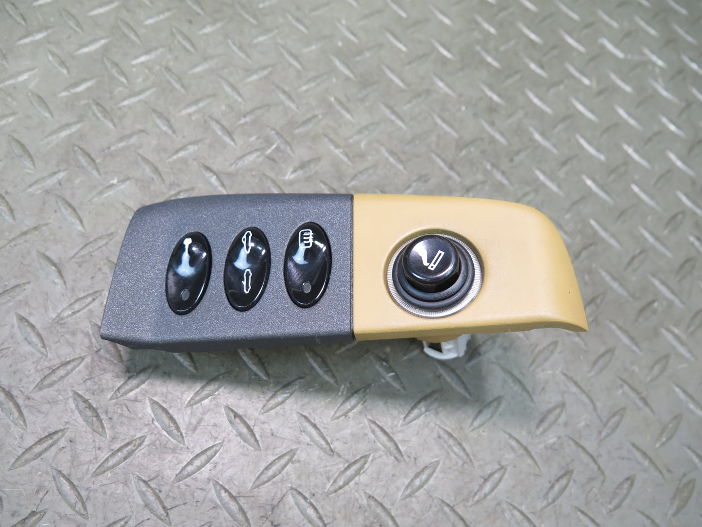 1999-2001 Porsche 911 996 Dash Right Lock Defrost Roof Switch Lighter w Trim