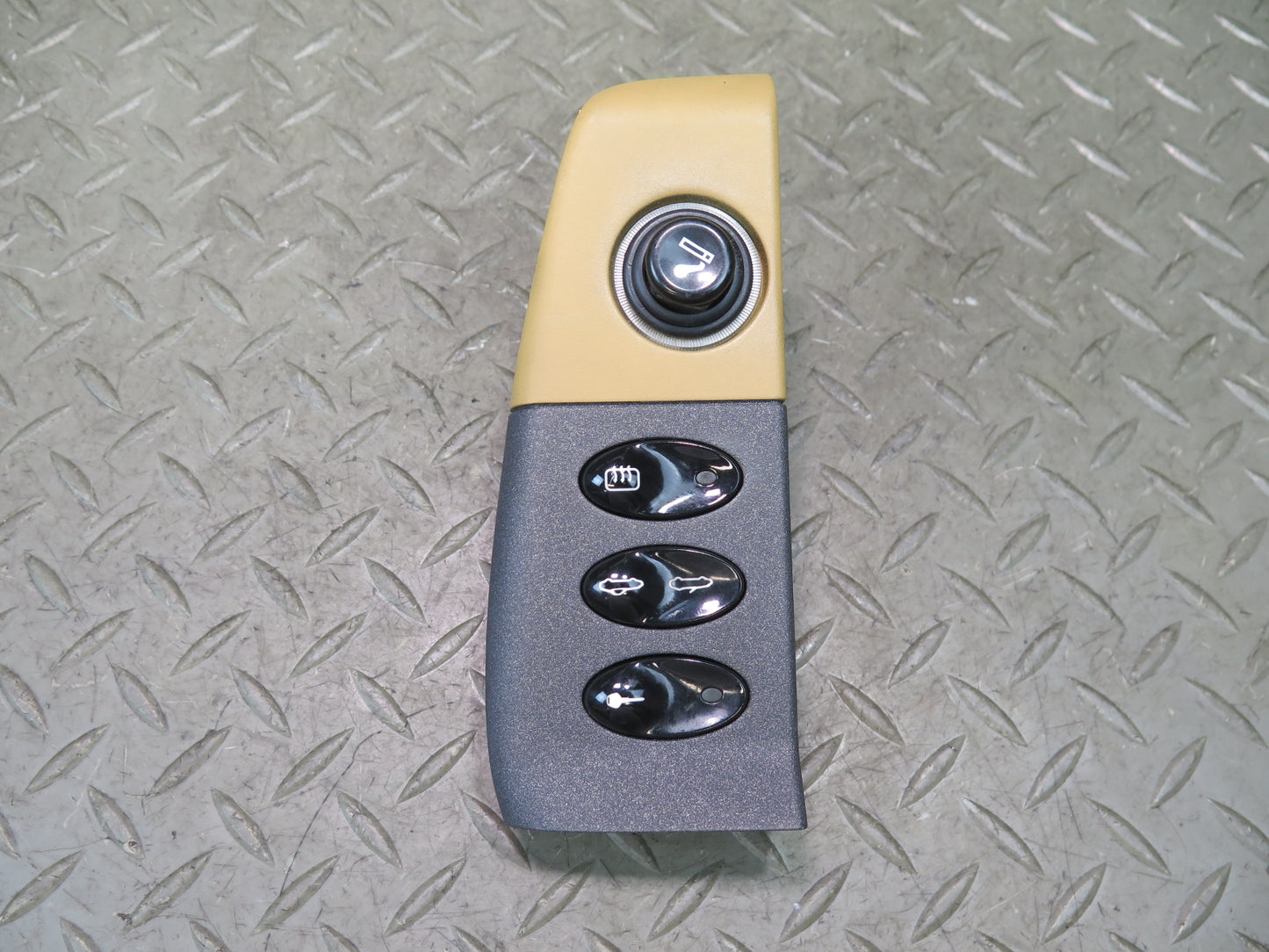 1999-2001 Porsche 911 996 Dash Right Lock Defrost Roof Switch Lighter w Trim