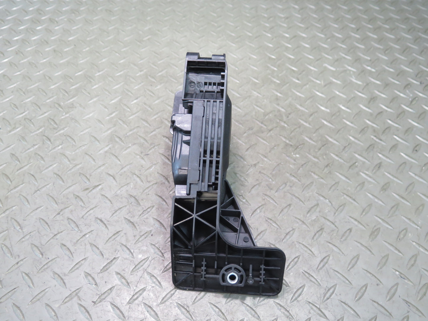 16-24 Mini Cooper F54 F55 F56 F57 Gas Acceleration Pedal 6853178 OEM