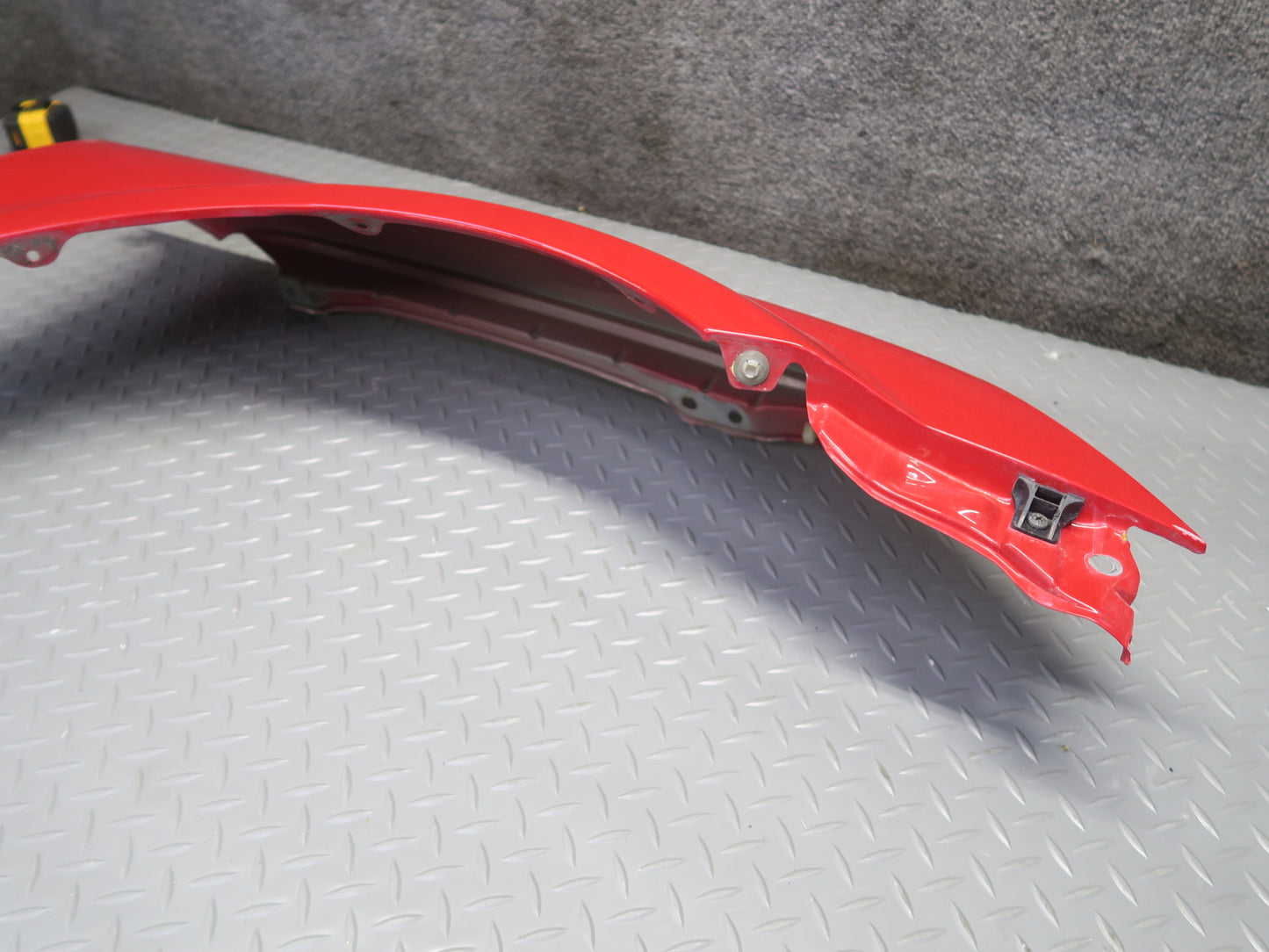 00-05 Toyota MR2 Spyder ZZW30L Front Right Fender Shell Panel Cover RED OEM