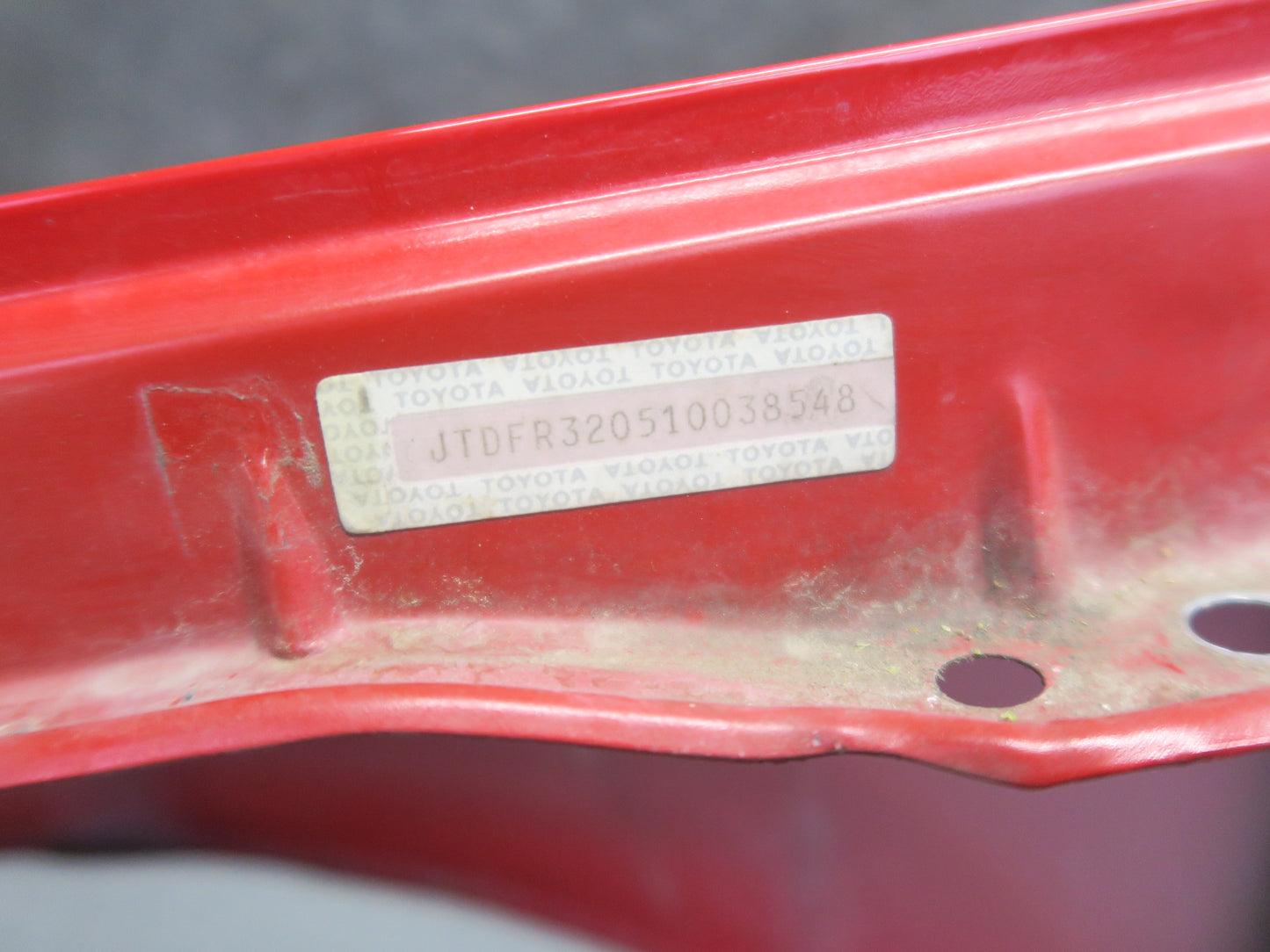 00-05 Toyota MR2 Spyder ZZW30L Front Right Fender Shell Panel Cover RED OEM