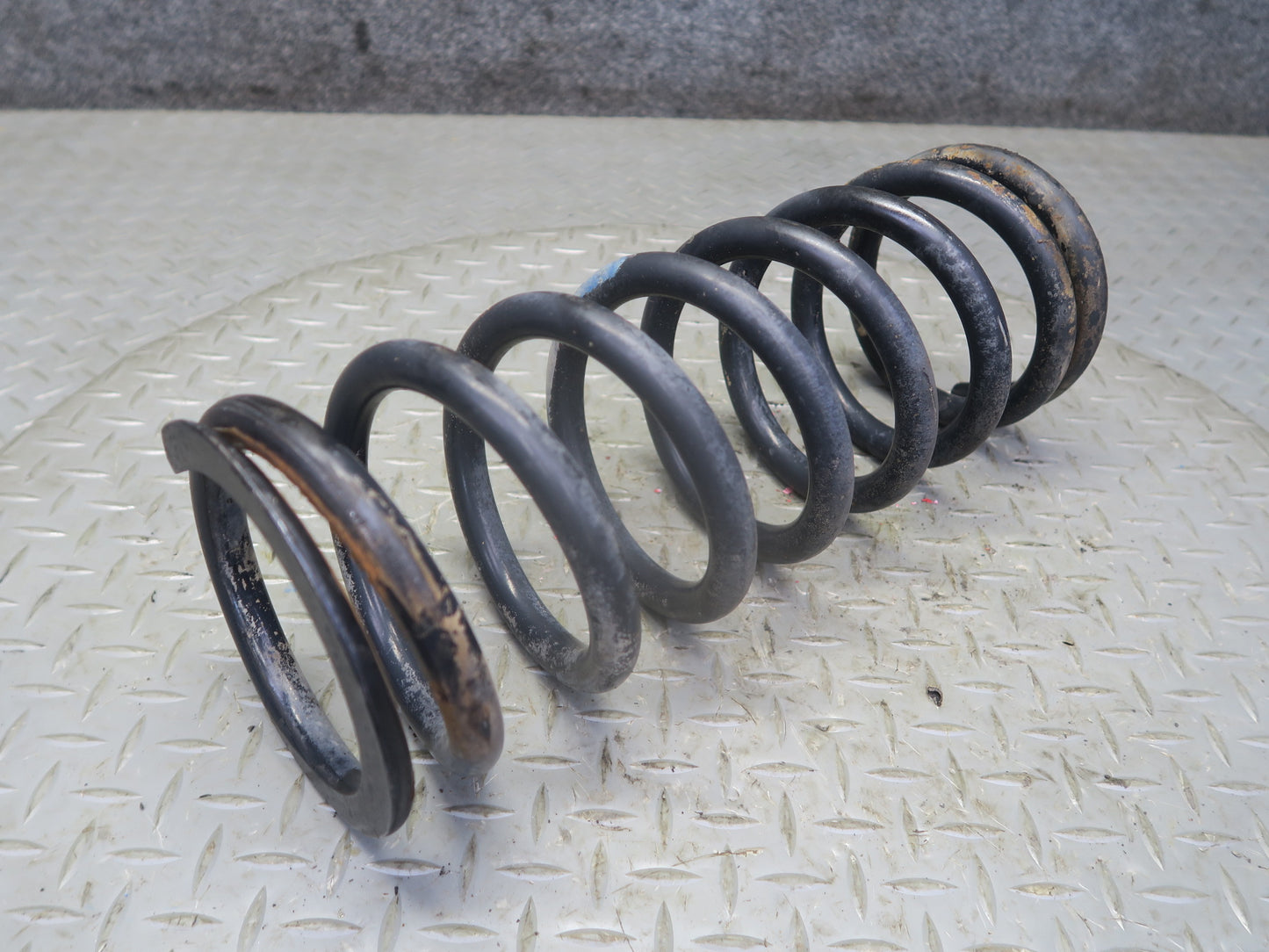86-91 Mercedes W126 560SEL Set of 2 Rear Left & Right Coil Spring OEM