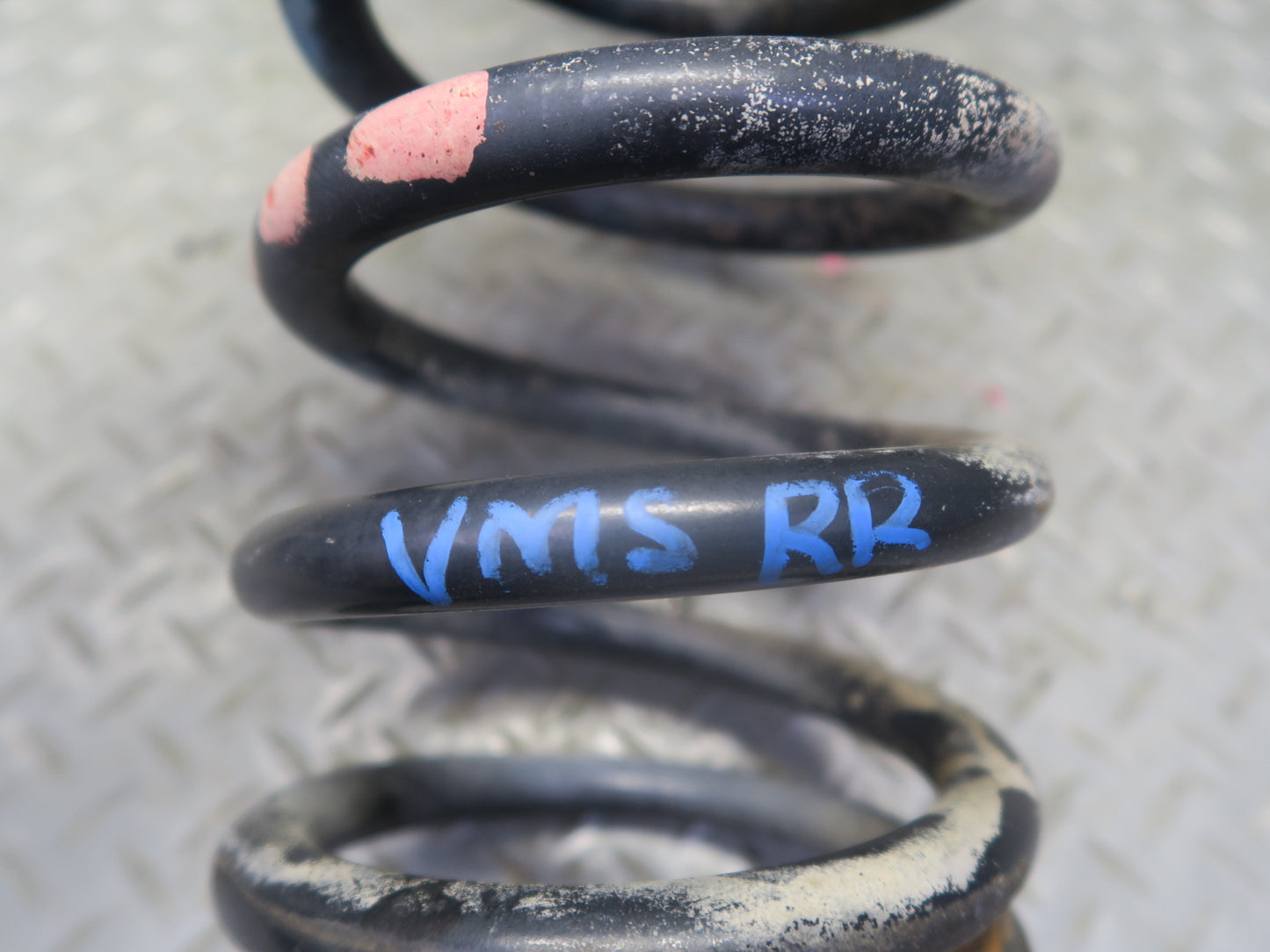 86-91 Mercedes W126 560SEL Set of 2 Rear Left & Right Coil Spring OEM