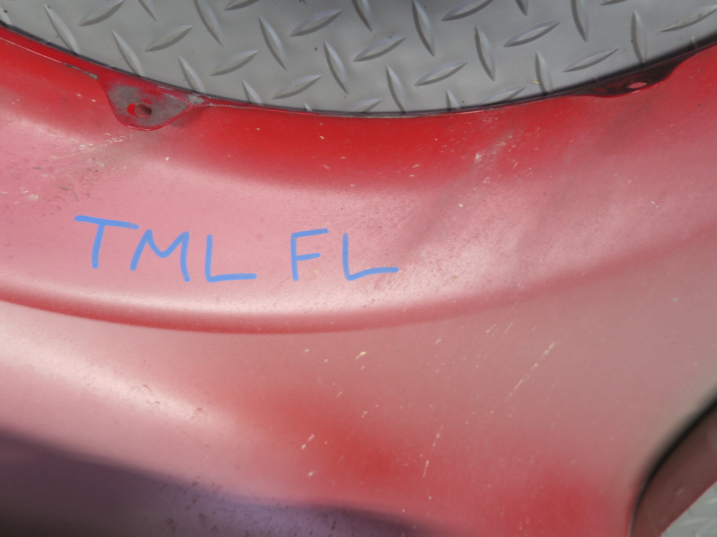 00-05 Toyota MR2 Spyder ZZW30L Front Left Fender Shell Panel Cover RED OEM
