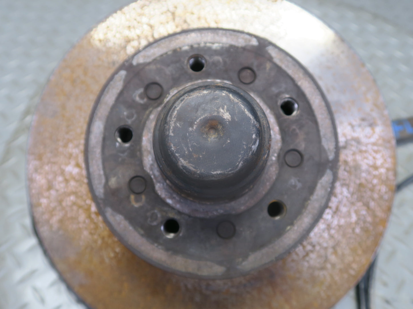 86-91 Mercedes W126 560SEL Front Left Spindle Knuckle Wheel Hub Bearing OEM