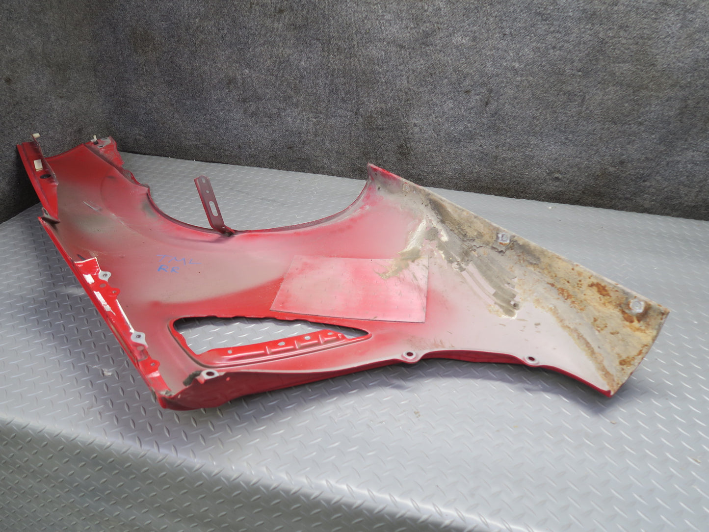 00-05 Toyota MR2 Spyder ZZW30L Rear Right Quarter Shell Cover Panel RED OEM