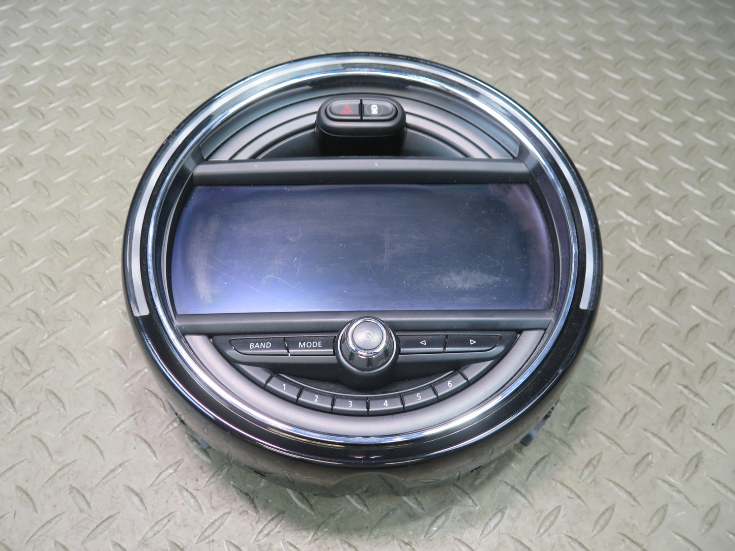16-19 Mini Cooper F54 F55 F56 F57 Media 8.8" Information Screen Display OEM