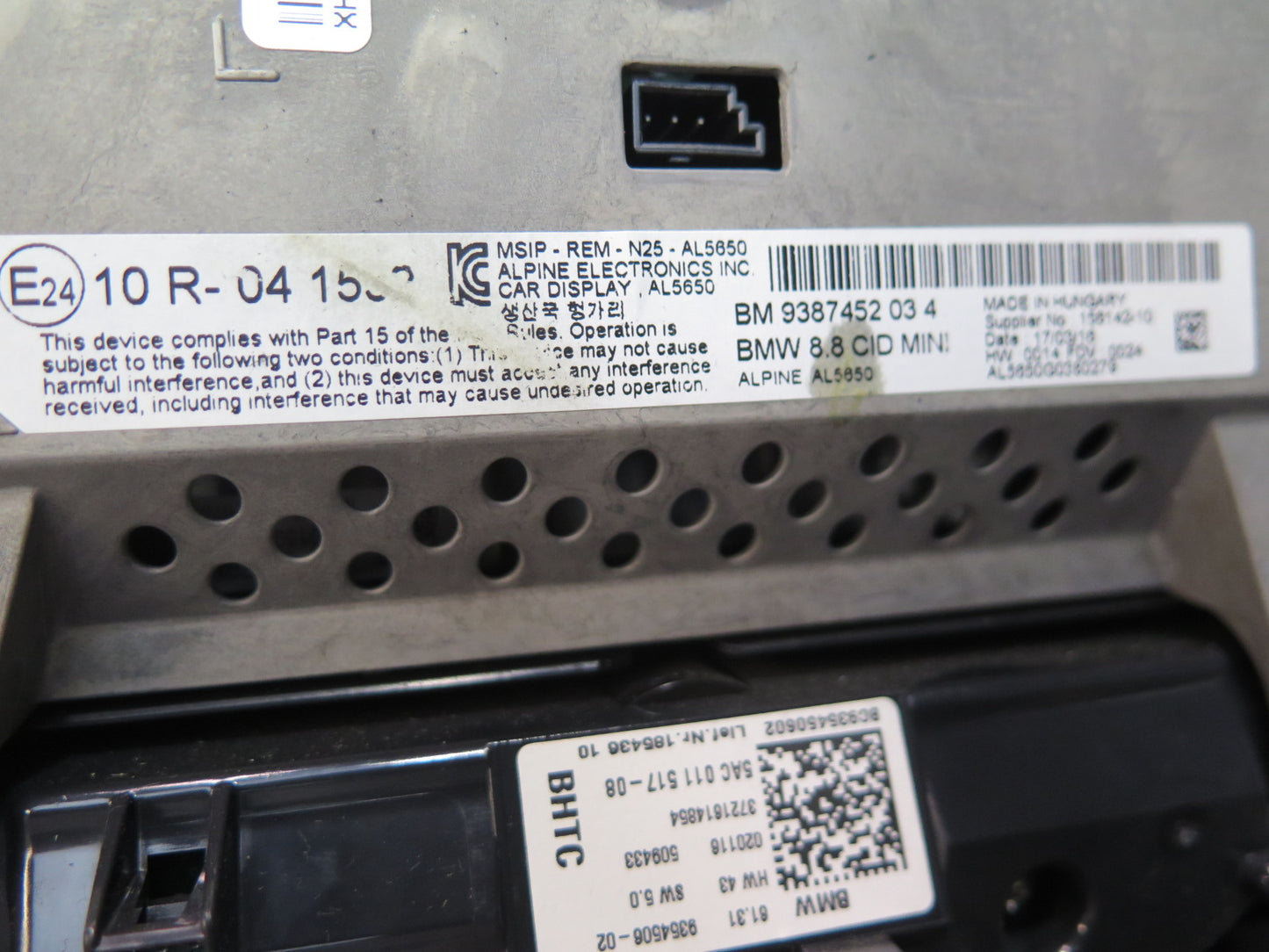 16-19 Mini Cooper F54 F55 F56 F57 Media 8.8" Information Screen Display OEM