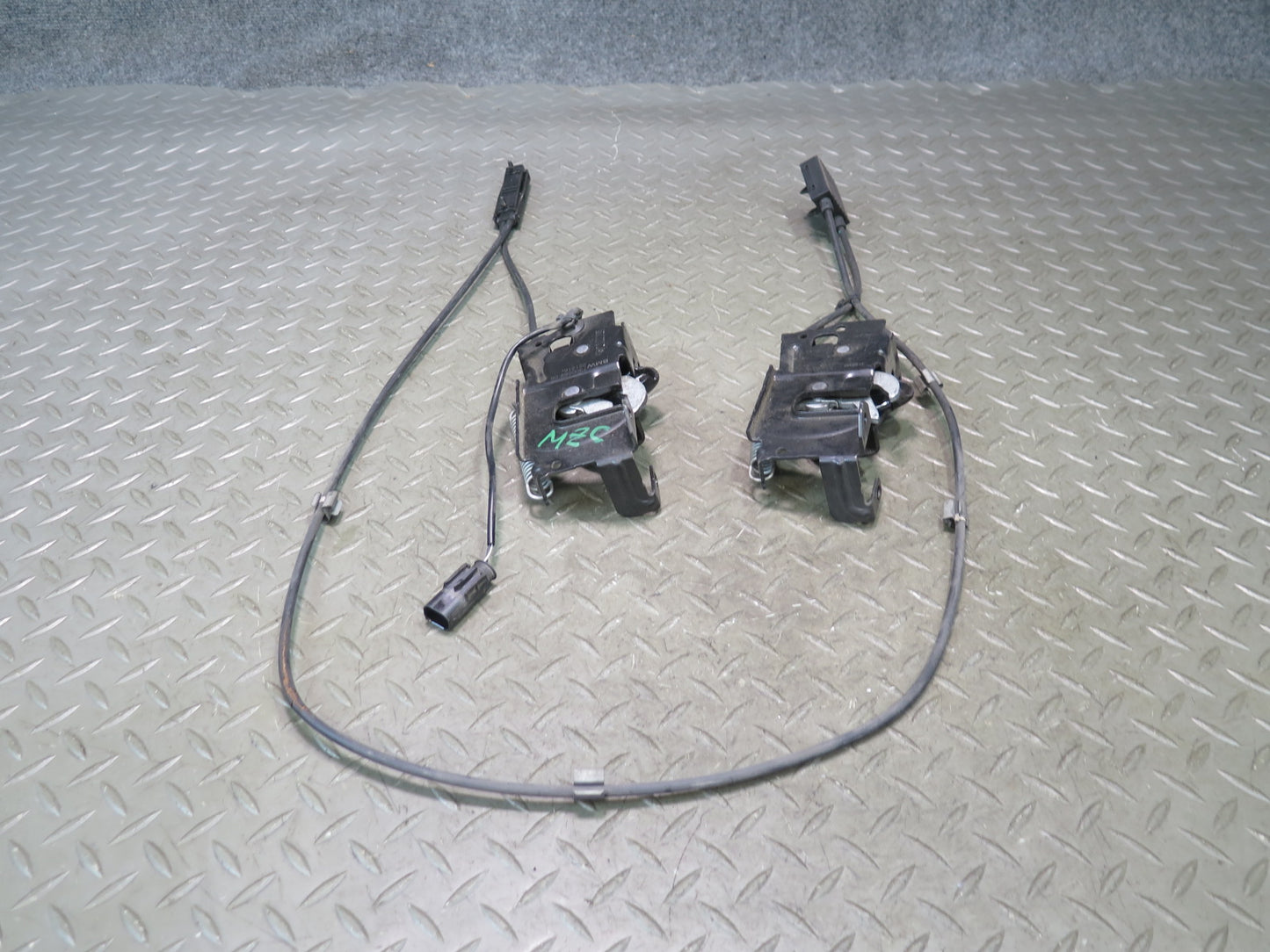 14-24 Mini Cooper F55 F56 F57 Front Left & Right Hood Lock Latch Cable Set OEM