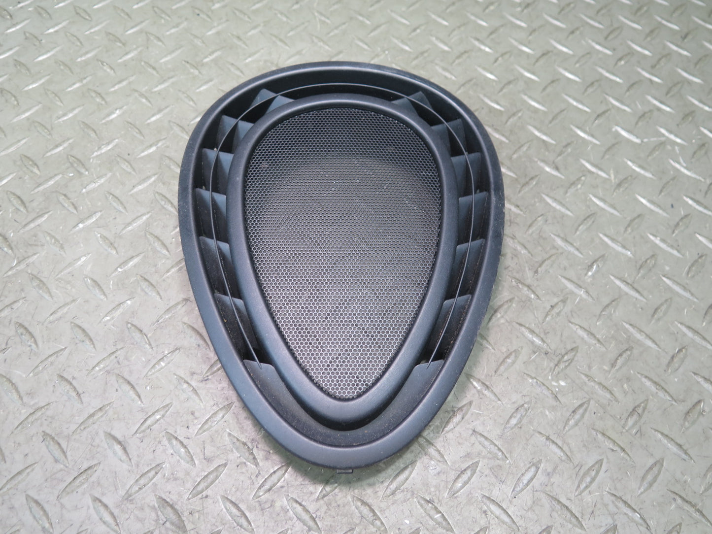 14-24 Mini Cooper F55 F56 F57 Dash Front Center Speaker Grille Cover 9262803 OEM