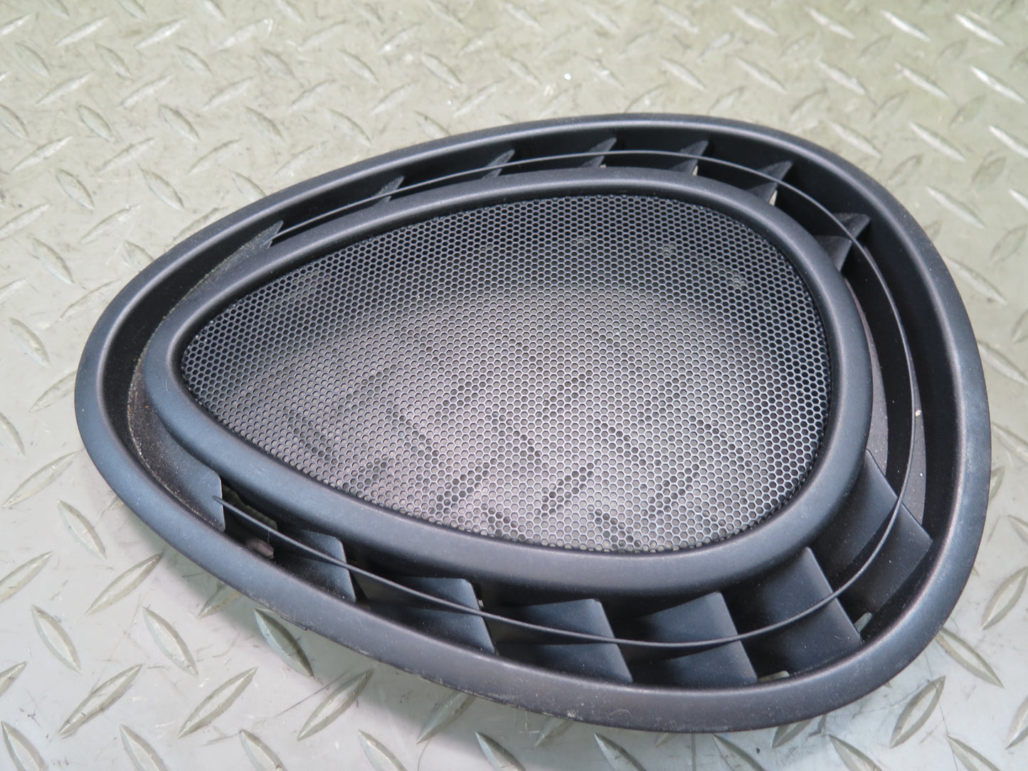 14-24 Mini Cooper F55 F56 F57 Dash Front Center Speaker Grille Cover 9262803 OEM