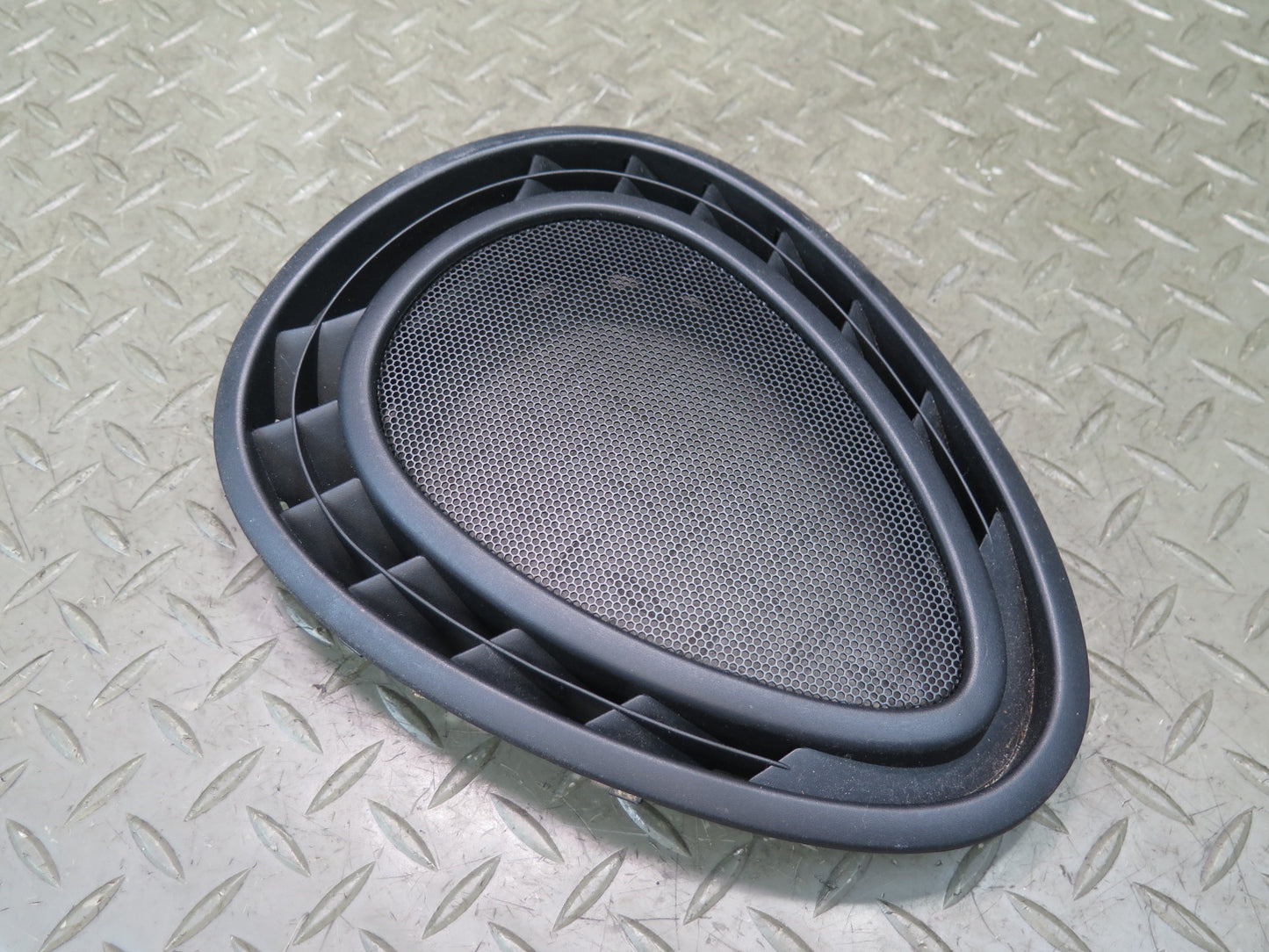 14-24 Mini Cooper F55 F56 F57 Dash Front Center Speaker Grille Cover 9262803 OEM