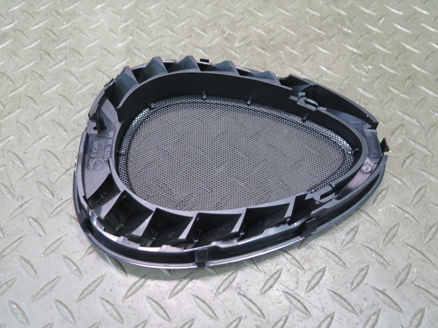 14-24 Mini Cooper F55 F56 F57 Dash Front Center Speaker Grille Cover 9262803 OEM