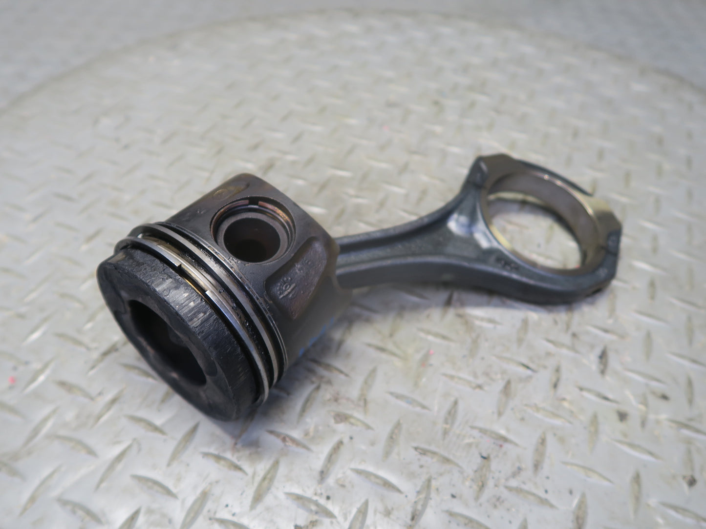 10-11 Mercedes W164 ML350 OM642 Diesel Engine Piston Connecting Rod Set of 6 OEM