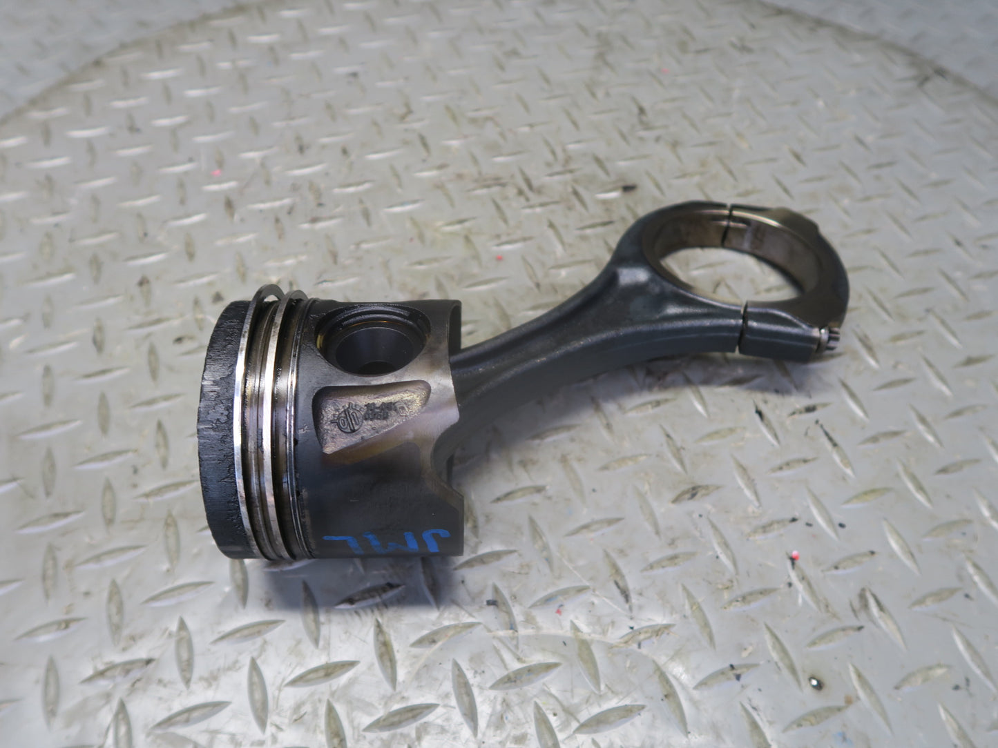 10-11 Mercedes W164 ML350 OM642 Diesel Engine Piston Connecting Rod Set of 6 OEM