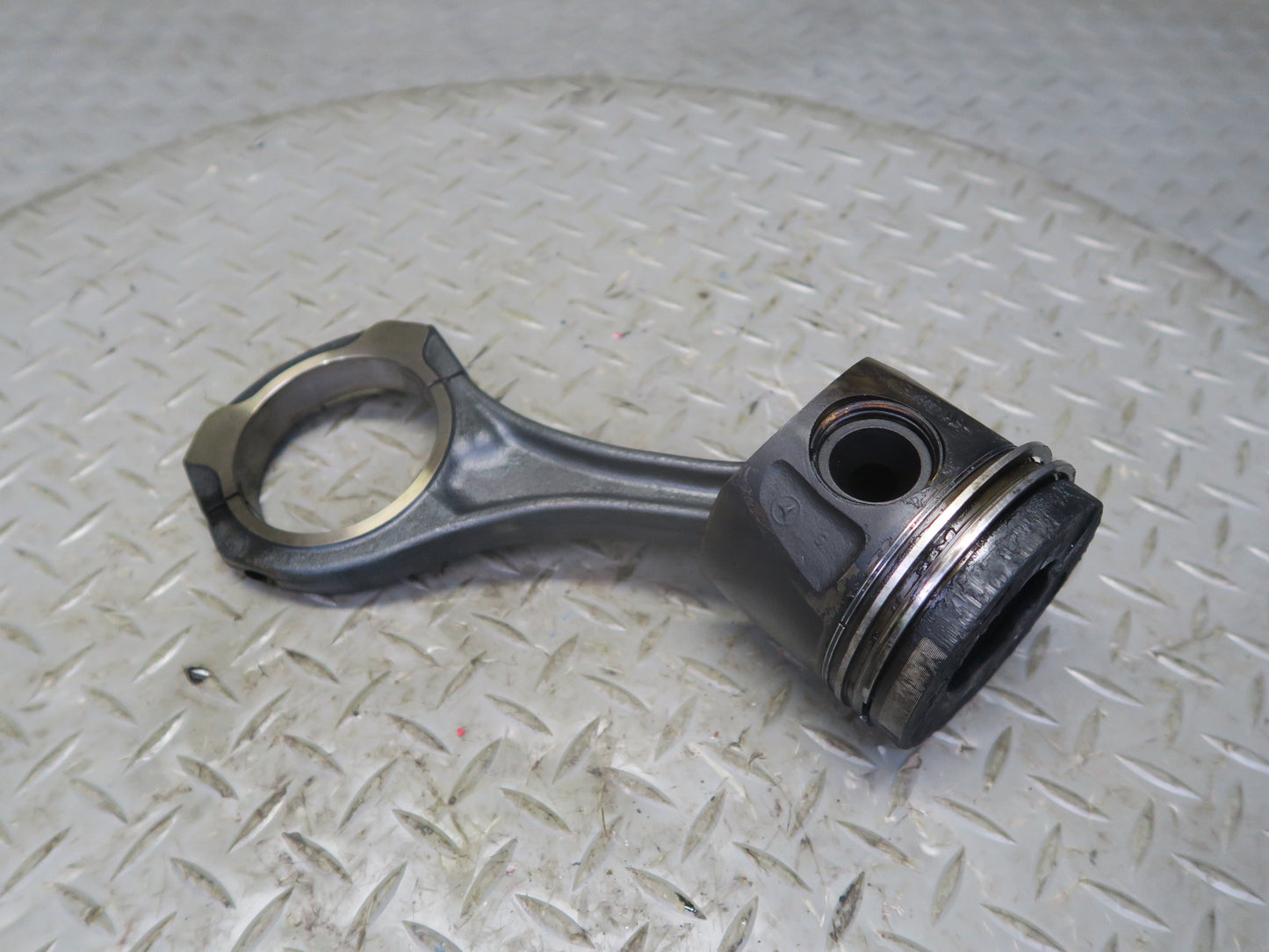 10-11 Mercedes W164 ML350 OM642 Diesel Engine Piston Connecting Rod Set of 6 OEM