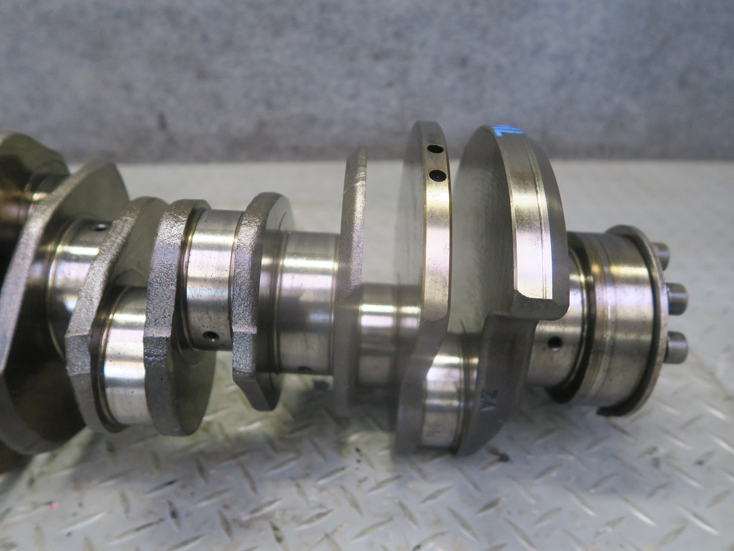 10-11 Mercedes W164 ML350 OM642 Diesel Bluetec Engine Crankshaft OEM