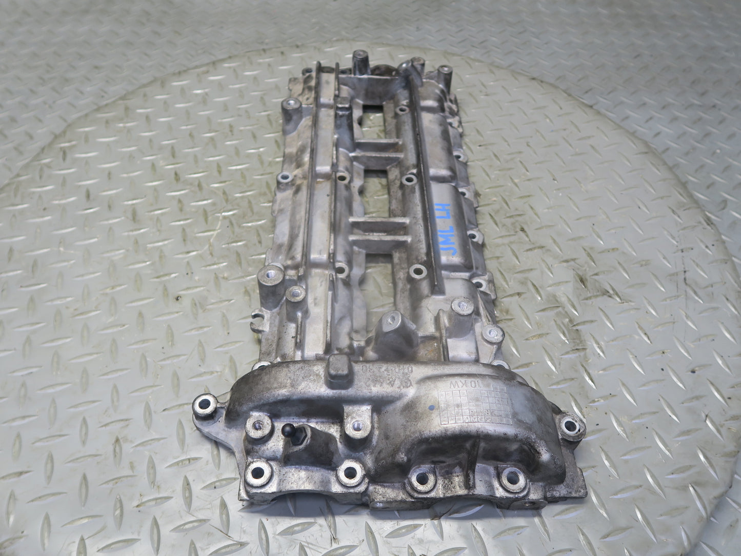 10-11 Mercedes W164 ML350 OM642 Bluetec Engine Left Cylinder Head w Camshaft OEM