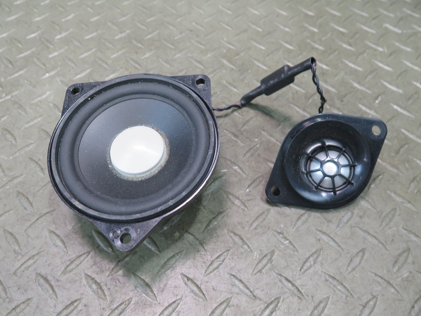 14-24 Mini Cooper F55 F56 F57 Set of 2 TOP Hi-fi MID Range & Tweeter Speaker OEM