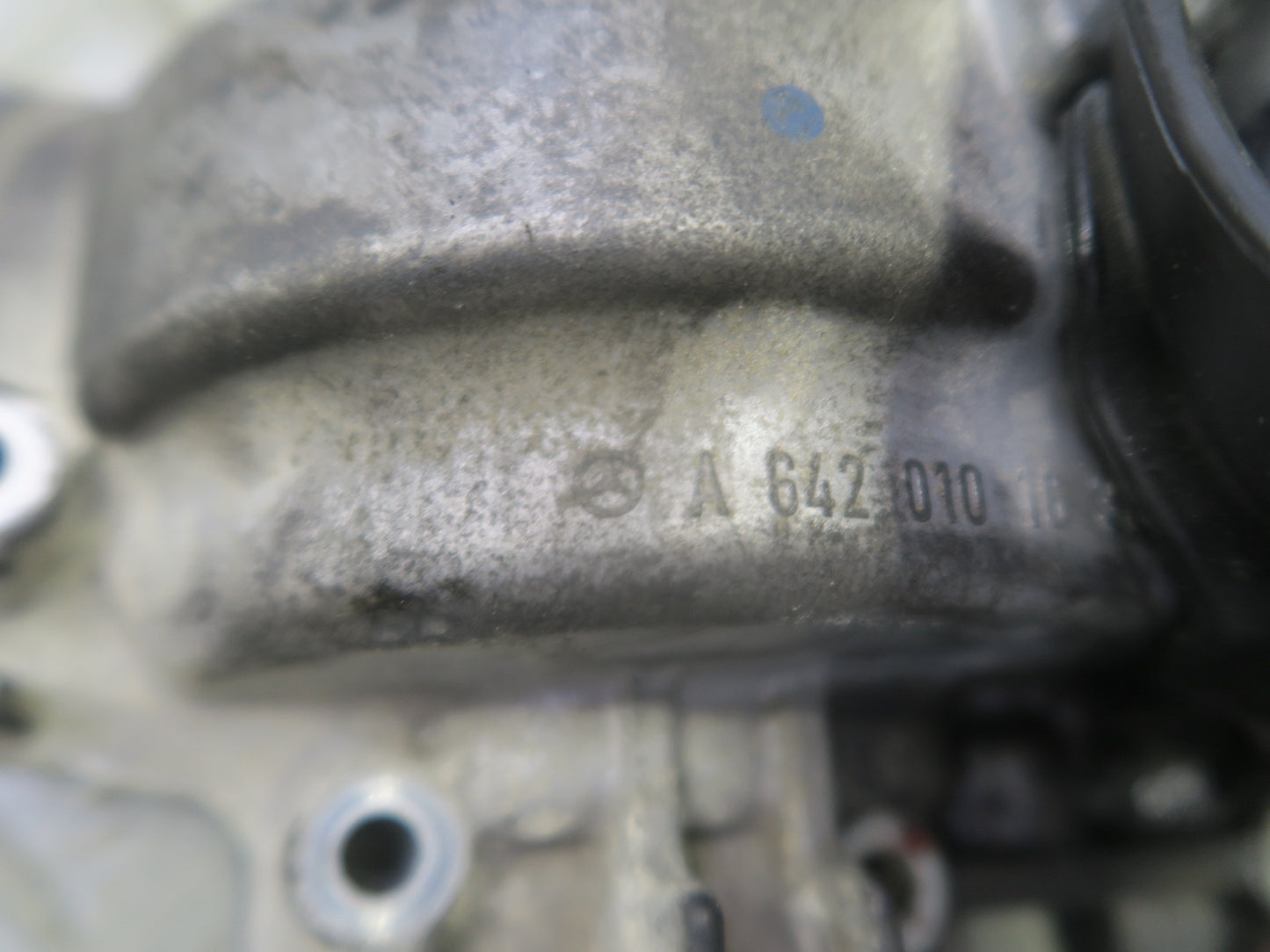 10-11 Mercedes W164 ML350 OM642 Diesel Engine Right Cylinder Head w Camshaft OEM