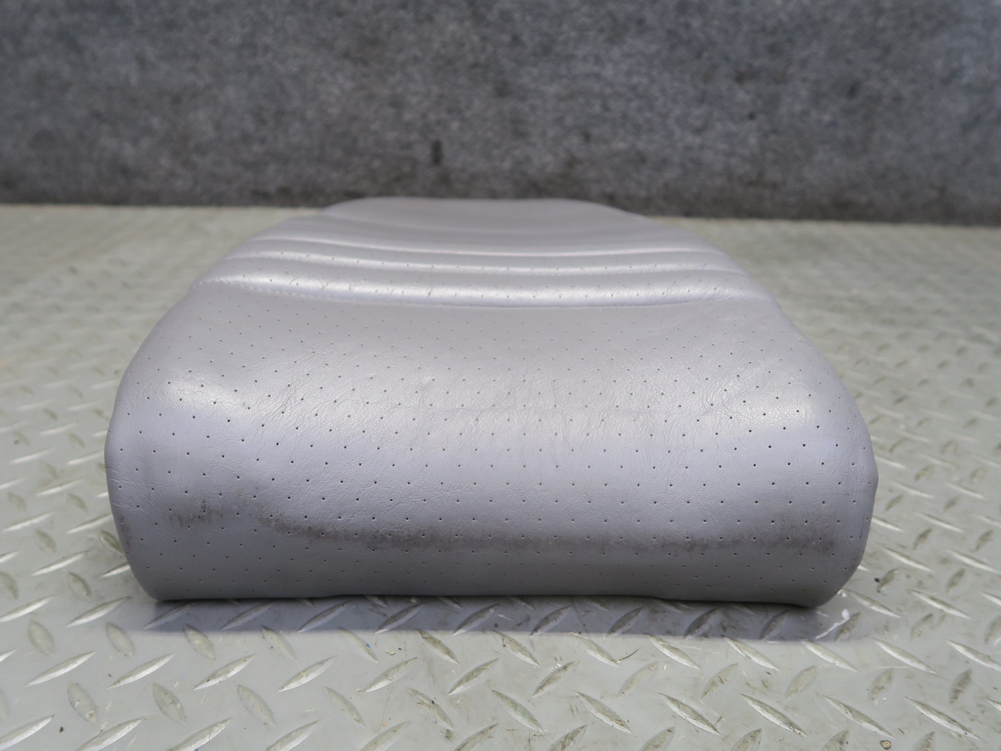 2001-2005 Porsche 911 996 Front Right Seat Upper Insert Leather Cushion Gray