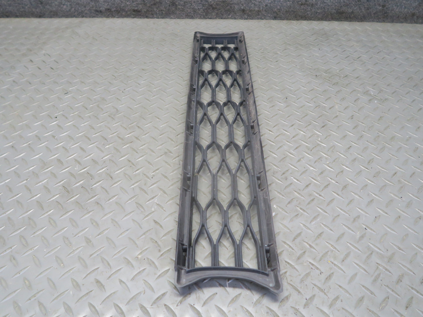 16-21 Mini Cooper S F55 F56 F57 Front Bumper Lower Center Grille OEM