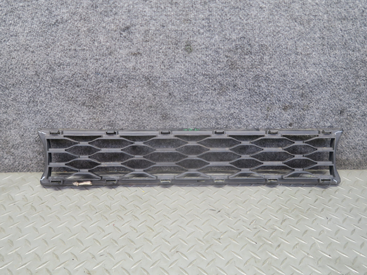 16-21 Mini Cooper S F55 F56 F57 Front Bumper Lower Center Grille OEM