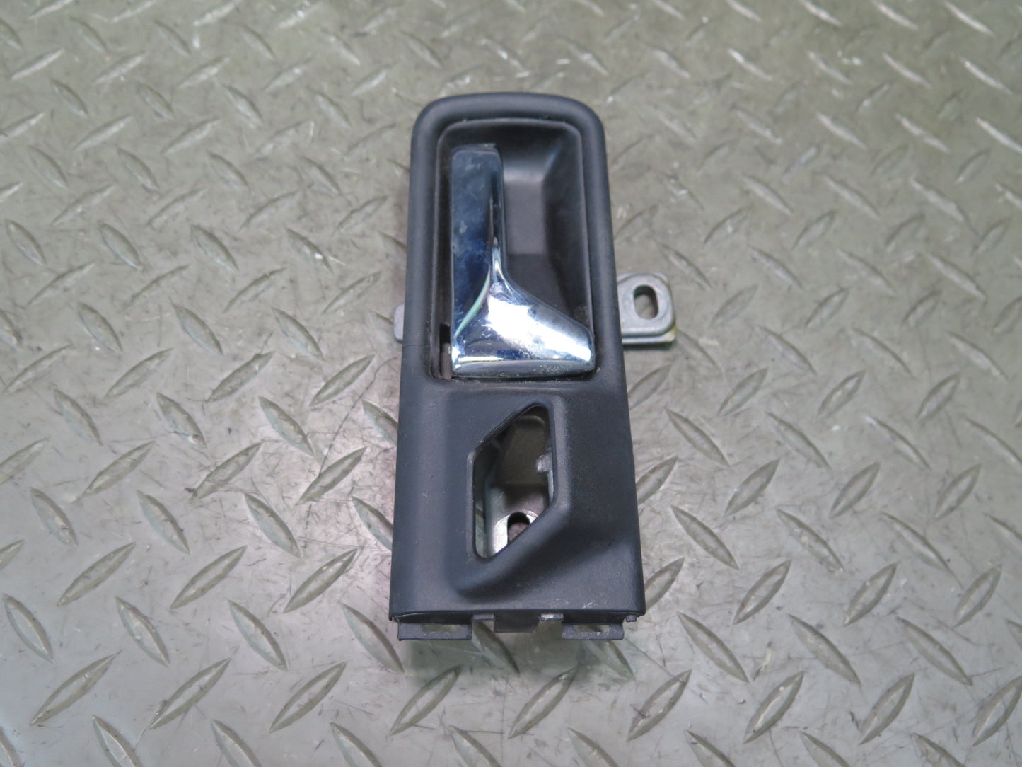 86-91 Mercedes W126 560SEL Front Right Door Interior Pull Handle w Trim OEM