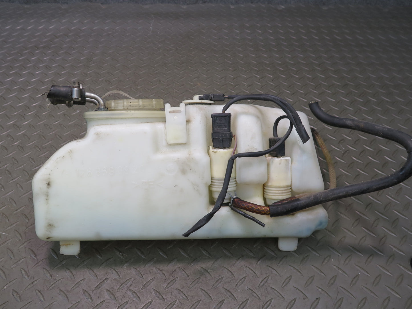 88-91 Mercedes W126 560SEL Windshield Washer Fluid Reservoir Tank w Pumps OEM