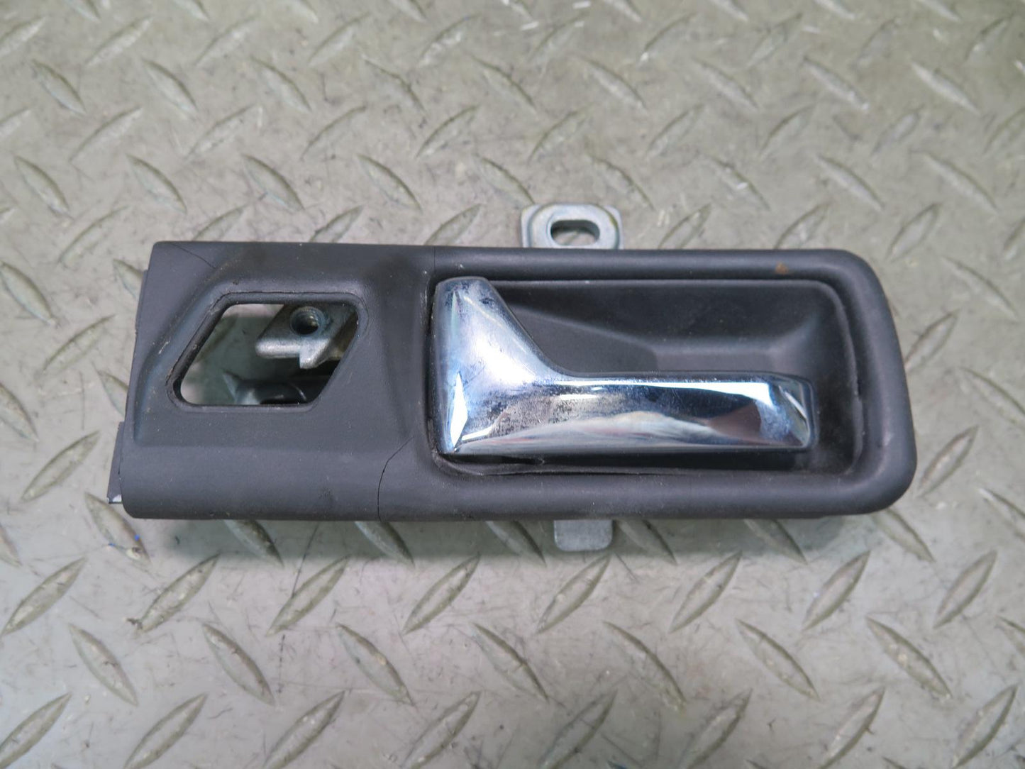 86-91 Mercedes W126 560SEL Rear Left Door Interior Pull Handle w Trim OEM