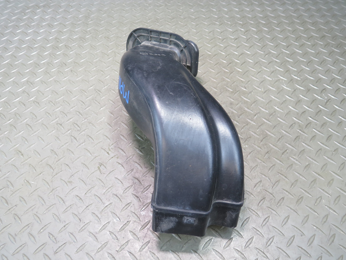 1999-2005 Porsche 911 Carrera 996 Air Intake Duct Tube Hose Line