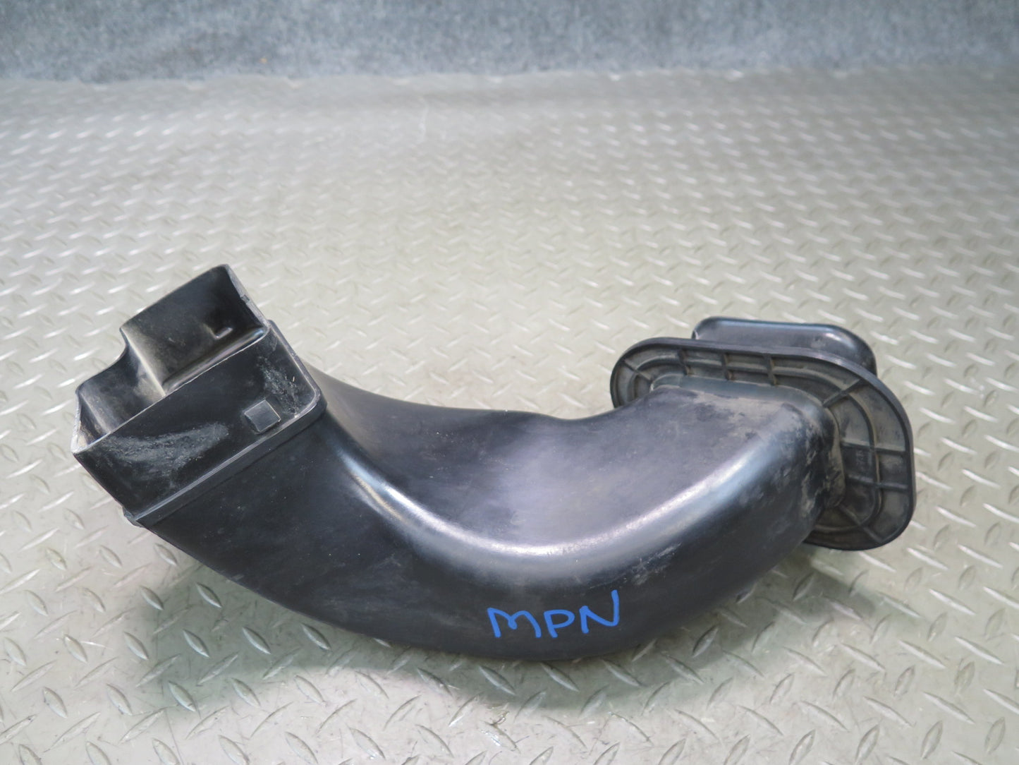 1999-2005 Porsche 911 Carrera 996 Air Intake Duct Tube Hose Line