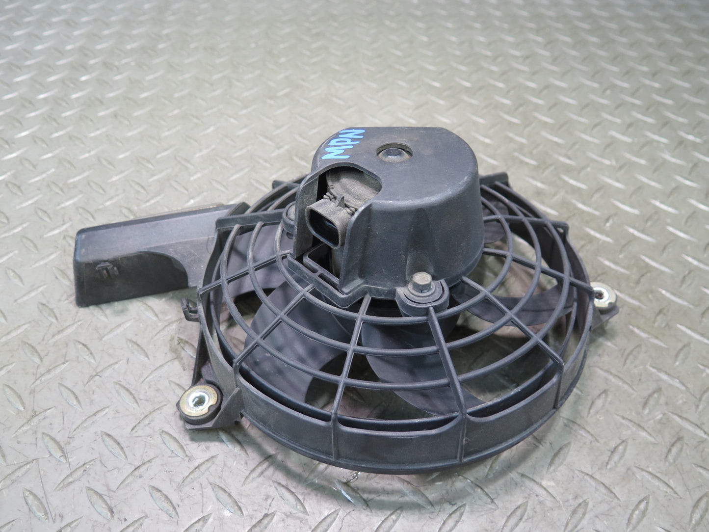 1999-2005 Porsche 911 996 Rear Deck Trunk Lid Motor Engine Blower Fan Assembly