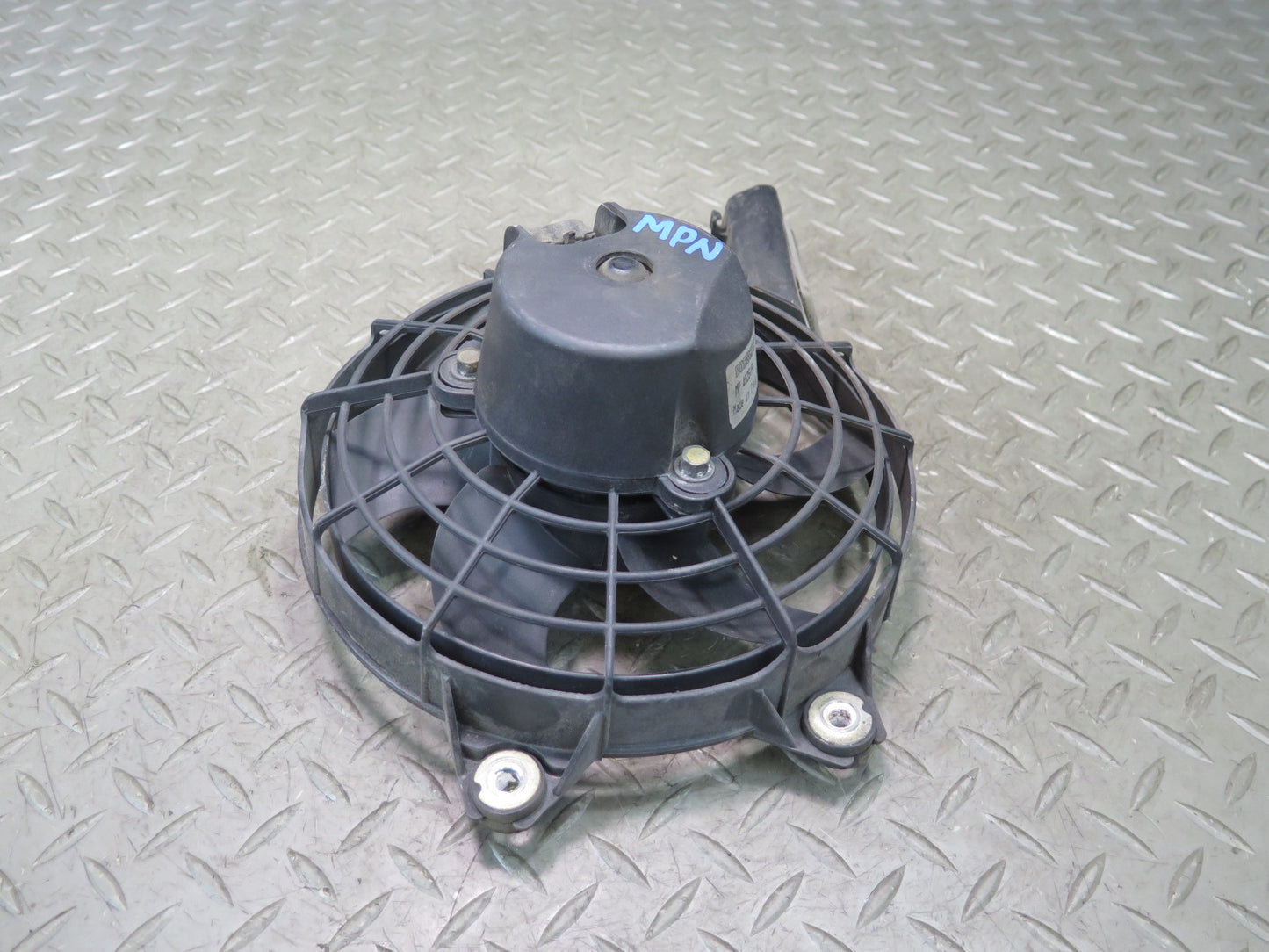 1999-2005 Porsche 911 996 Rear Deck Trunk Lid Motor Engine Blower Fan Assembly