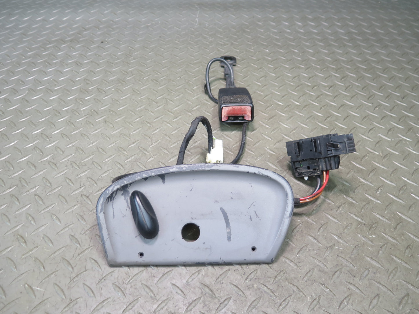 1999-2005 Porsche 911 Carrera 996 Front Right Seat Adjust Switch W/ Trim