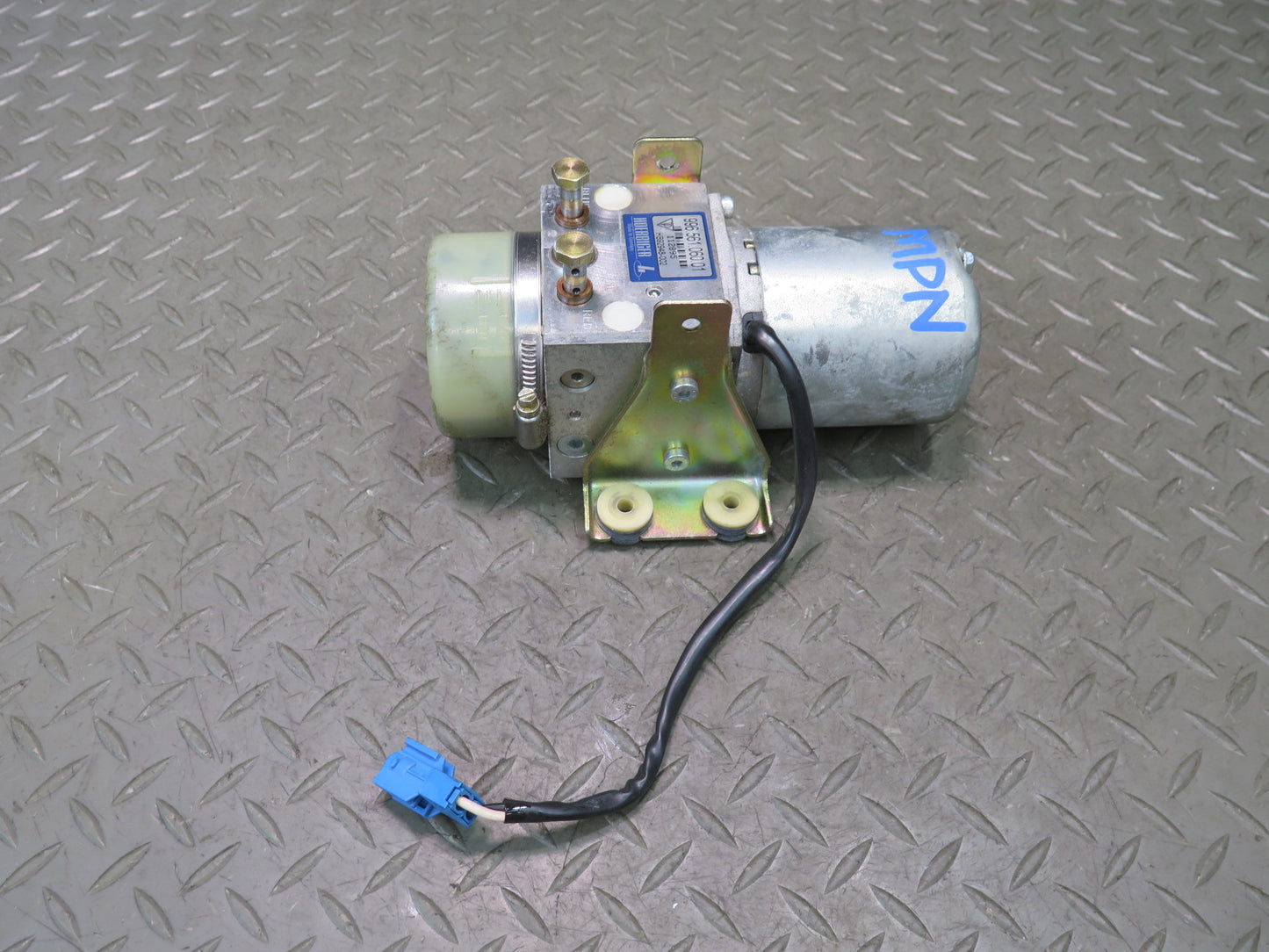 1999-2005 Porsche 911 996 Convertible TOP Hydraulic Pump Motor 99656106001
