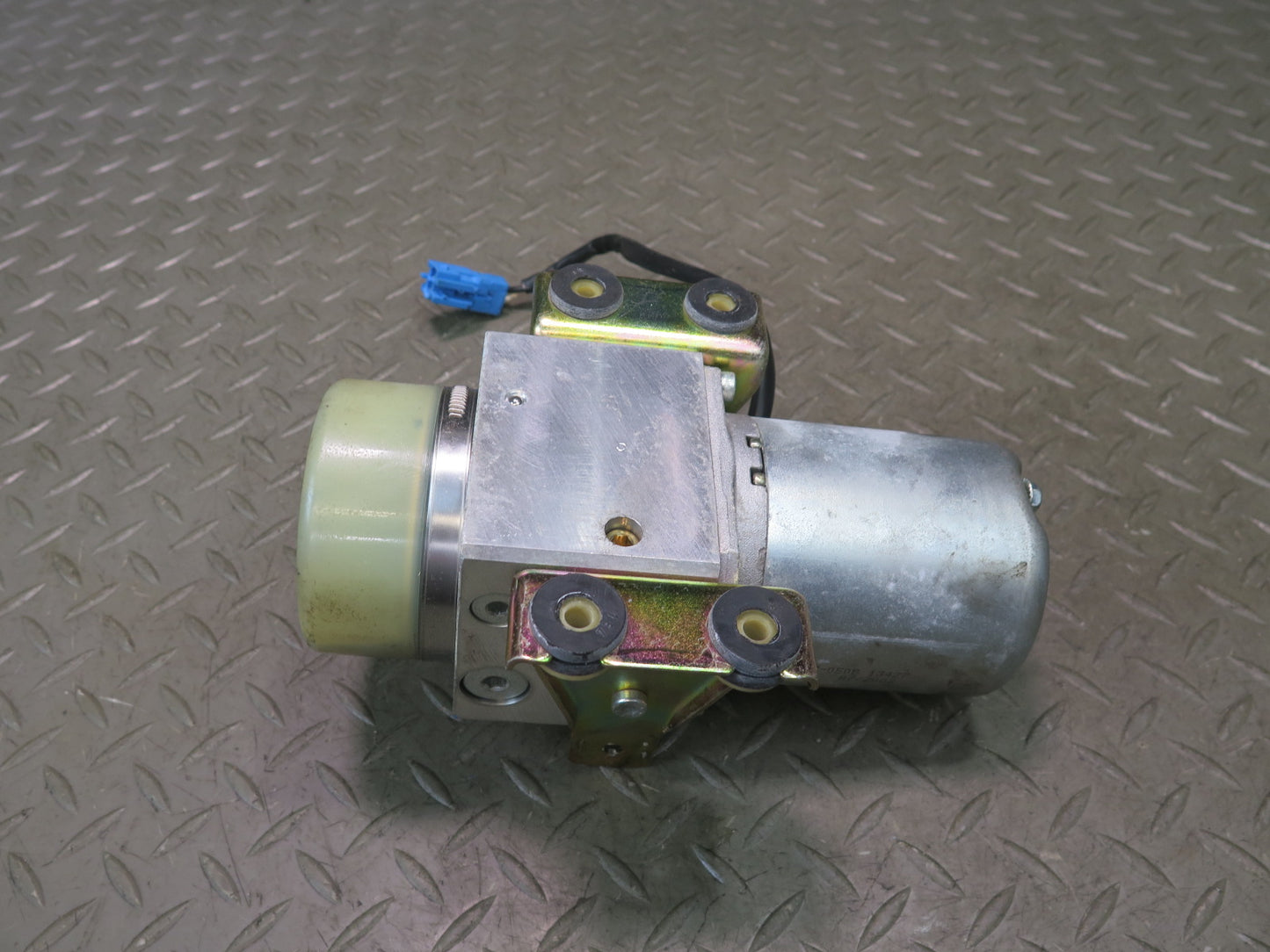 1999-2005 Porsche 911 996 Convertible TOP Hydraulic Pump Motor 99656106001