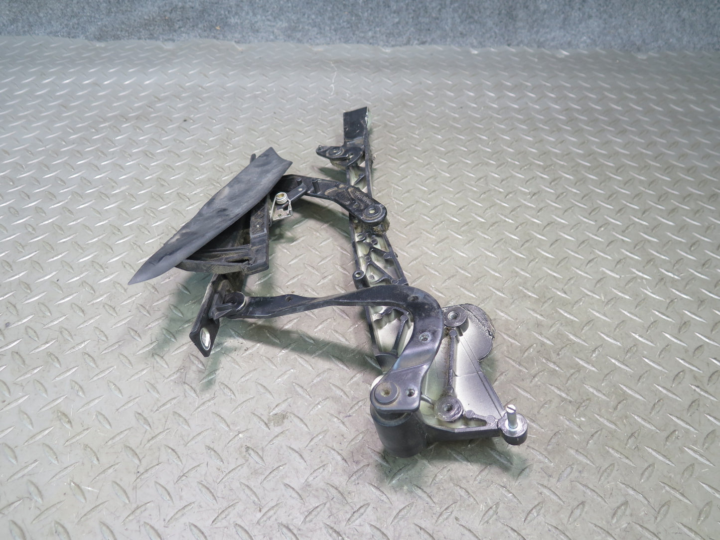 1999-2005 Porsche 911 996 Convertible TOP Roof Left & Right Hinge Set of 2