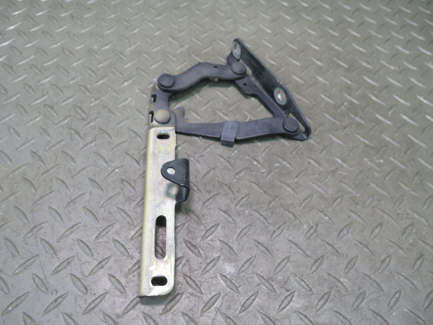 2002-2005 Porsche 911 Carrera 996 Rear Left & Right Side Engine Trunk Hinge Set